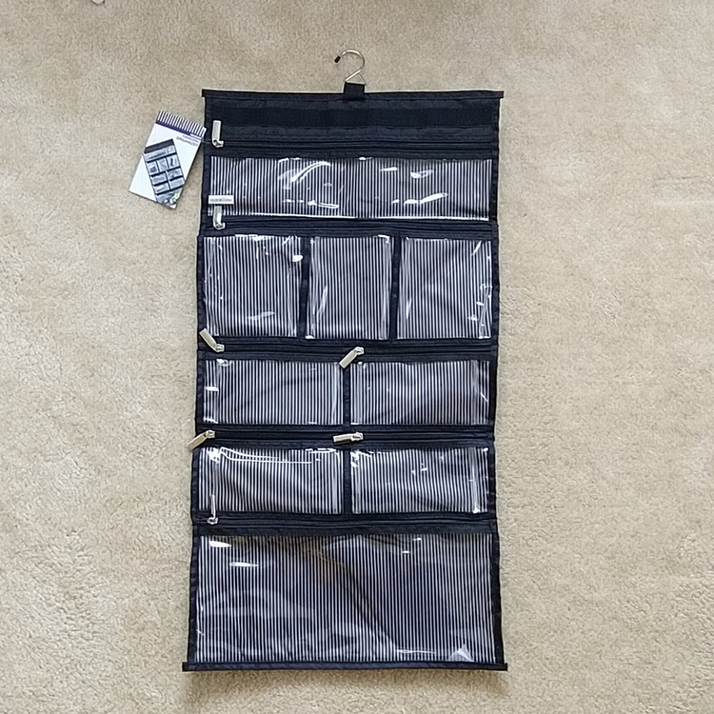 Resort Hanging Organizer